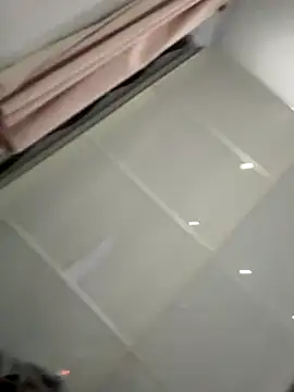 Poppy frankie online show from September 25, 11:30 pm