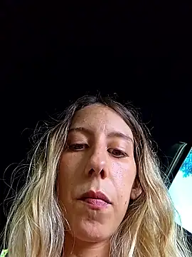 PetiteSecrets online show from October 3, 3:20 pm