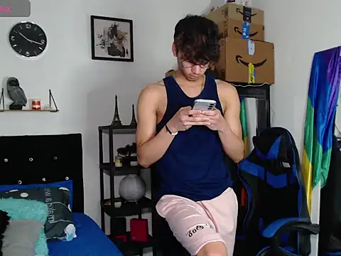 Gael Jones online show from September 10, 7:41 am