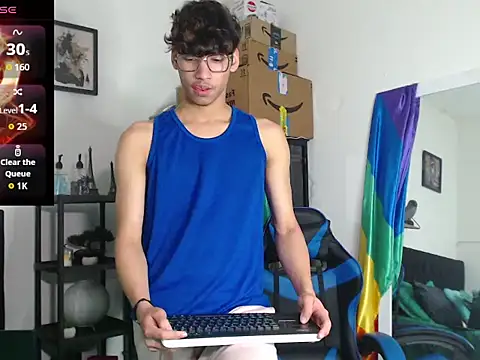 Gael Jones online show from September 13, 4:01 am