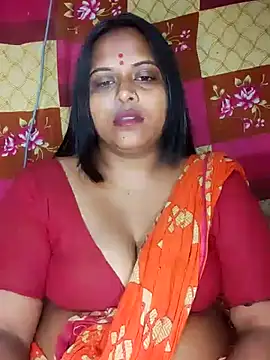 Snapshot of Hot-Show2 chatting on October 2, 5:31 pm Hot-Show2 online show from October 2, 5:31 pm