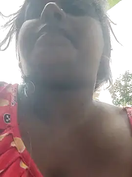 Snapshot of Hot-Show2 chatting on October 5, 3:05 am Hot-Show2 online show from October 5, 3:05 am