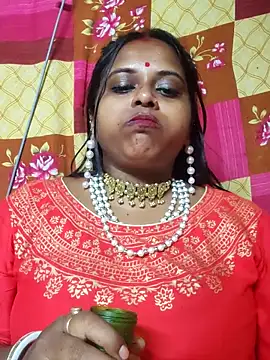 Snapshot of Hot-Show2 chatting on October 20, 5:46 pm Hot-Show2 online show from October 20, 5:46 pm