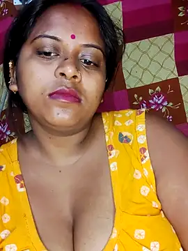 Hot-Show2 online show from April 11, 12:26 am