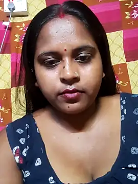 Hot-Show2 online show from April 19, 5:23 pm