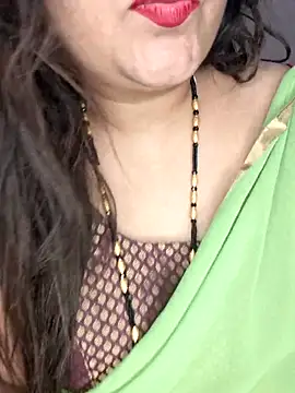 indian-hotmilfs online show from March 28, 7:24 pm