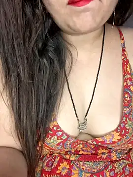 Snapshot of indian-hotmilfs chatting on April 25, 8:17 pm indian-hotmilfs online show from April 25, 8:17 pm