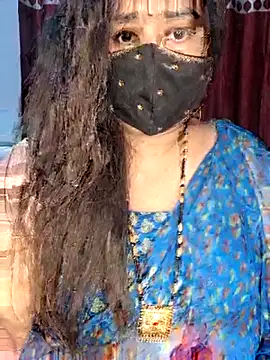 Snapshot of indian-hotmilfs chatting on May 19, 3:18 pm indian-hotmilfs online show from May 19, 3:18 pm