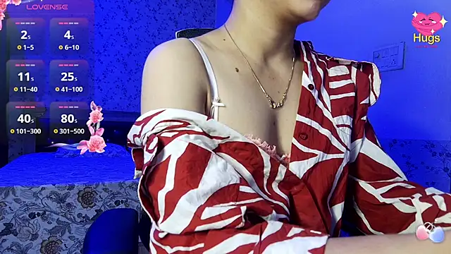 snow white123 online show from February 14, 9:00 pm