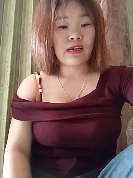 sukabae00 online show from April 3, 2:42 am