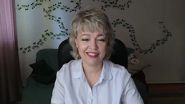 Snapshot of Rosette_Pricky chatting on June 3, 2:19 pm Rosette Pricky online show from June 3, 2:19 pm