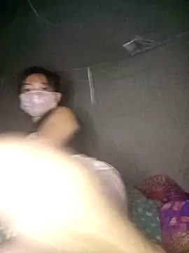 Snapshot of qychiu chatting on November 17, 11:27 am qychiu online show from November 17, 11:27 am