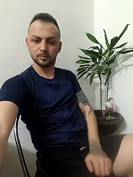 papichulo0099 online show from January 18, 12:03 am