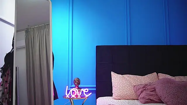 alexxisrae online show from November 15, 4:21 am