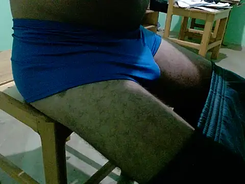 Snapshot of pau888kkkk chatting on October 30, 12:01 am pau888kkkk online show from October 30, 12:01 am