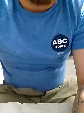 Snapshot of Juancho1R chatting on October 2, 12:01 pm Juancho1R online show from October 2, 12:01 pm