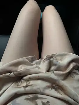 Snapshot of littleqiu chatting on May 21, 11:50 am littleqiu online show from May 21, 11:50 am