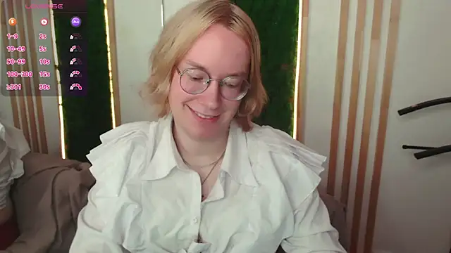 Amanda Butlerr online show from June 24, 2:38 pm