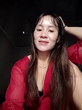 Snapshot of TinTim02 chatting on May 1, 10:47 pm TinTim02 online show from May 1, 10:47 pm
