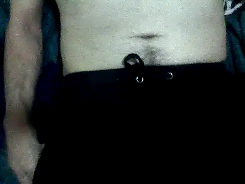 Snapshot of Lucassand chatting on October 18, 12:02 am Lucassand online show from October 18, 12:02 am