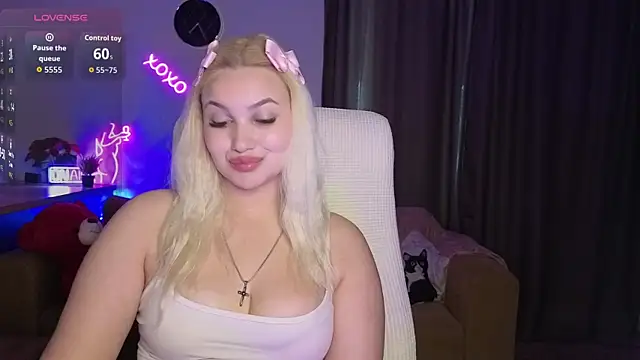 Snapshot of adrelaxina chatting on April 27, 12:25 pm adrelaxina online show from April 27, 12:25 pm