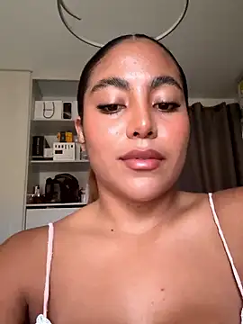 MegannHills online show from January 10, 3:36 pm