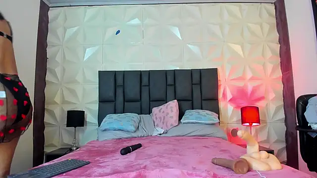 BustyGlow online show from October 4, 10:46 am