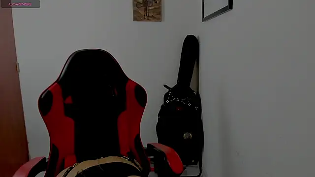 Snapshot of lilitth777 chatting on November 8, 8:51 pm lilitth777 online show from November 8, 8:51 pm