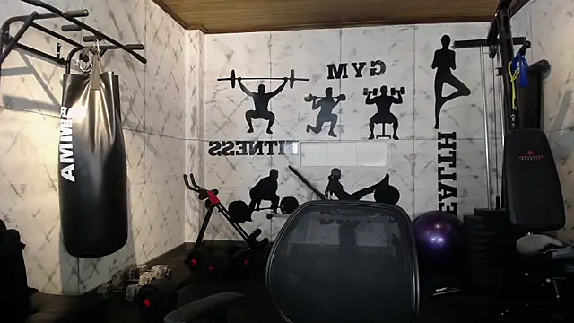 Snapshot of AustinJones_ chatting on February 12, 6:47 pm AustinJones online show from February 12, 6:47 pm