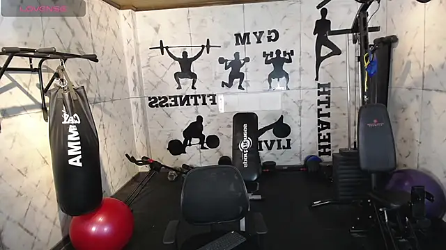 Snapshot of AustinJones_ chatting on February 21, 8:21 pm AustinJones online show from February 21, 8:21 pm