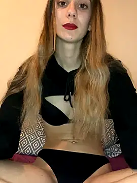Snapshot of Bianca_XX25 chatting on November 28, 5:15 pm Bianca XX25 online show from November 28, 5:15 pm