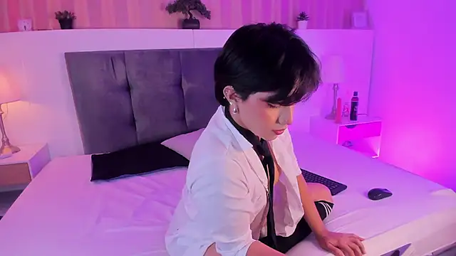 Creamy Angelo online show from September 26, 1:09 am