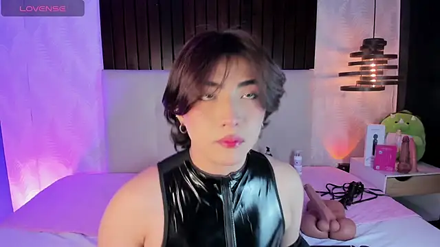 Creamy Angelo online show from February 22, 6:50 pm