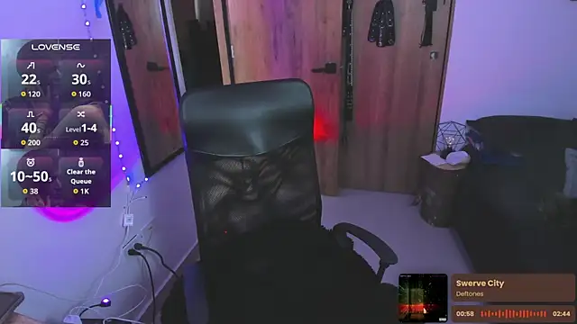 Snapshot of starrraura chatting on November 14, 6:50 pm starrraura online show from November 14, 6:50 pm