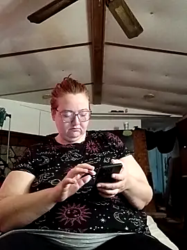 XEmoxkittyx online show from February 24, 6:06 pm