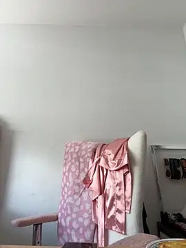 Victoria alson online show from September 23, 2:20 pm