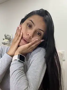 Snapshot of Victoria_alson chatting on May 16, 12:51 am Victoria alson online show from May 16, 12:51 am
