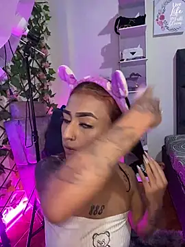Dirty isabella18 online show from June 12, 10:30 pm