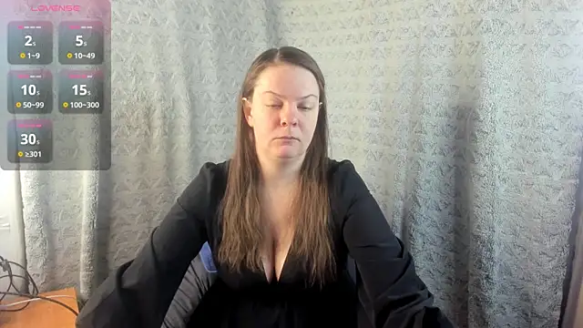 MiaLores online show from February 24, 9:07 am