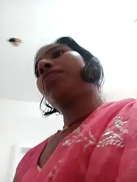 Snapshot of Rubi_sarma chatting on September 21, 8:38 am Rubi sarma online show from September 21, 8:38 am