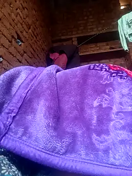 Snapshot of cute_diya_12 chatting on March 19, 1:53 am cute diya 12 online show from March 19, 1:53 am