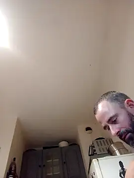 Snapshot of whatYwantMorrre chatting on October 7, 3:42 pm whatYwantMorrre online show from October 7, 3:42 pm