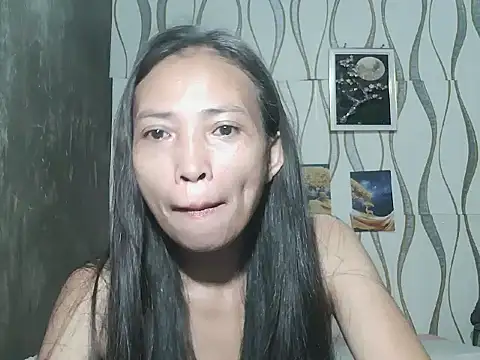 pinayhotii online show from January 10, 9:05 pm