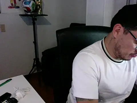 Snapshot of sexycito55 chatting on August 7, 10:39 am sexycito55 online show from August 7, 10:39 am