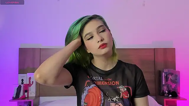 Snapshot of Akatsumi_ chatting on February 10, 12:42 pm Akatsumi online show from February 10, 12:42 pm