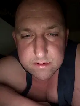 GenuineDedication42 online show from March 7, 6:32 am