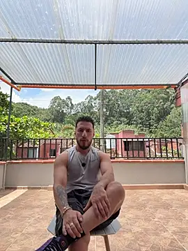 Thiago Hill online show from March 28, 6:07 pm