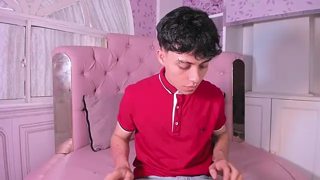 Dani rivass online show from December 15, 12:31 pm