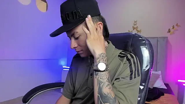 Nascary Fox online show from March 28, 1:00 pm