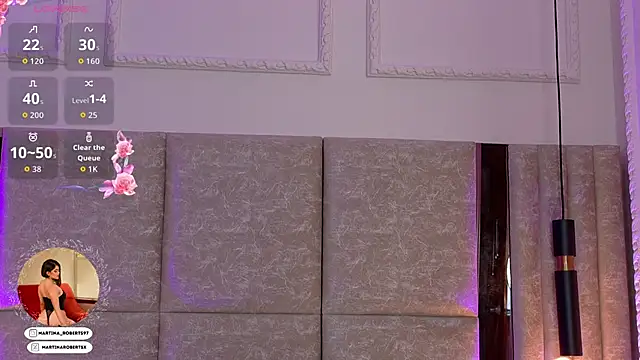 Martina-Roberts- online show from September 30, 3:00 am